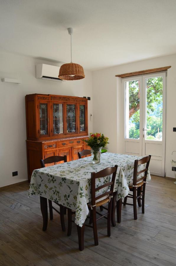 Agriturismo Torsivi Castiglione Chiavarese エクステリア 写真